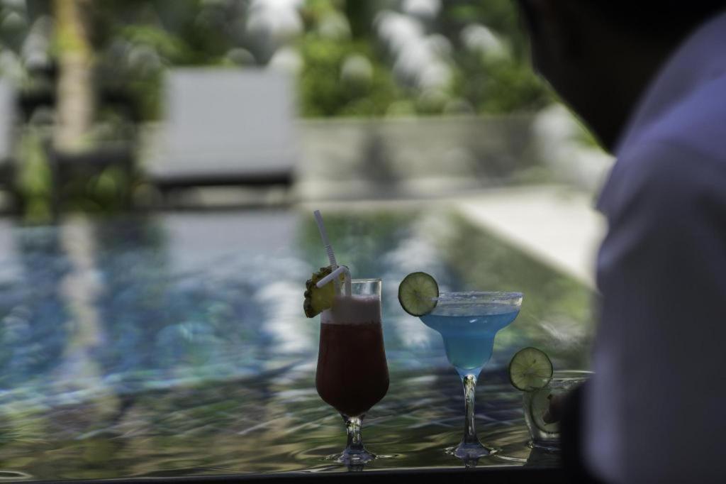 The Cyclo Siem Reap Hotel Bagian luar foto