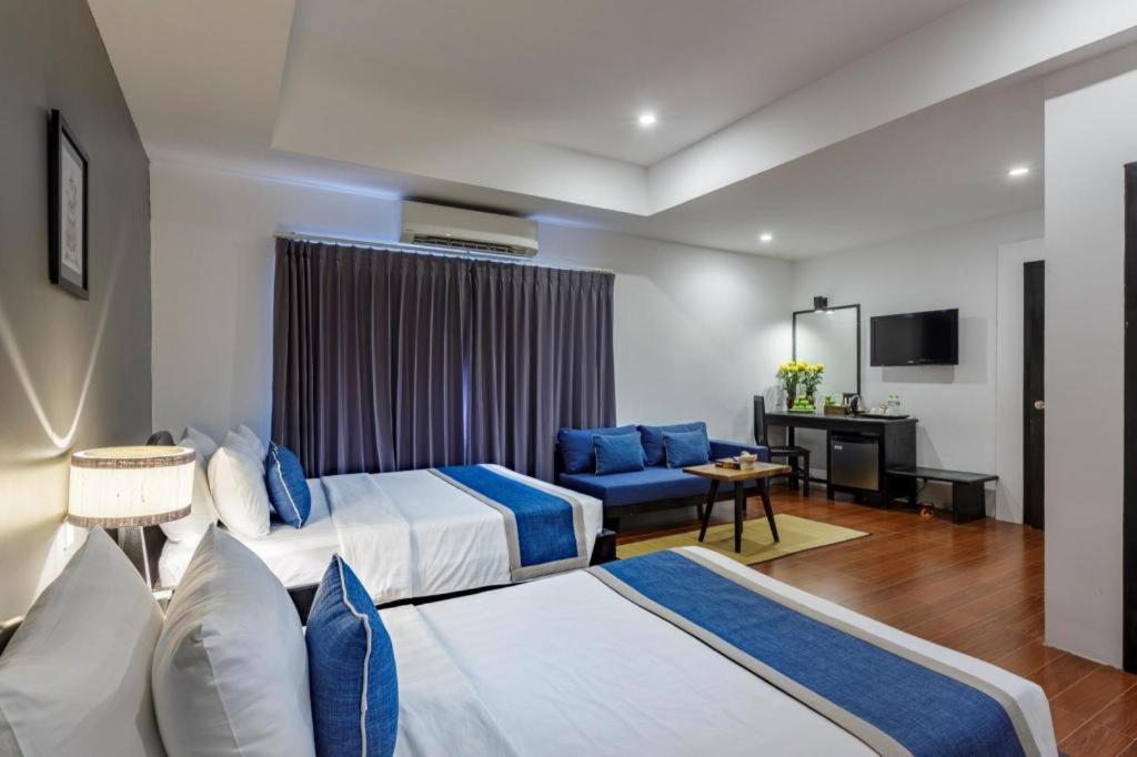 The Cyclo Siem Reap Hotel Bagian luar foto