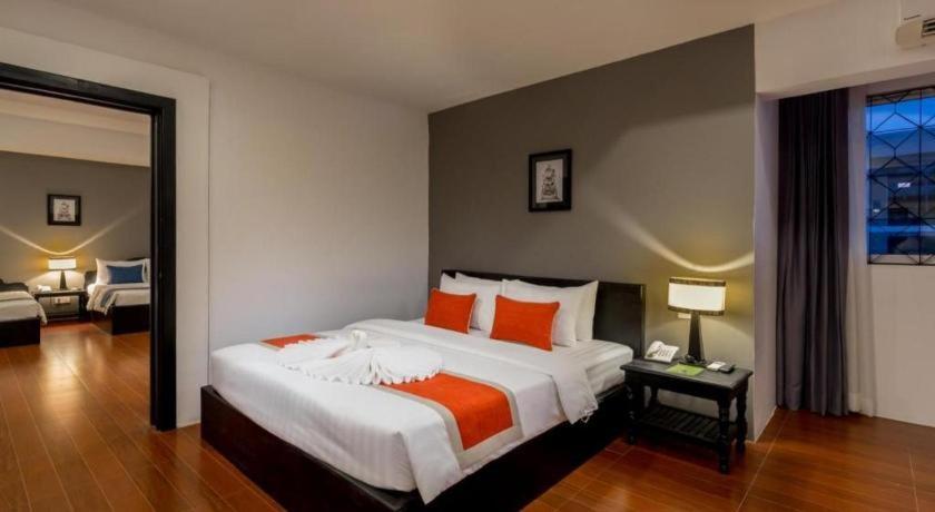 The Cyclo Siem Reap Hotel Bagian luar foto